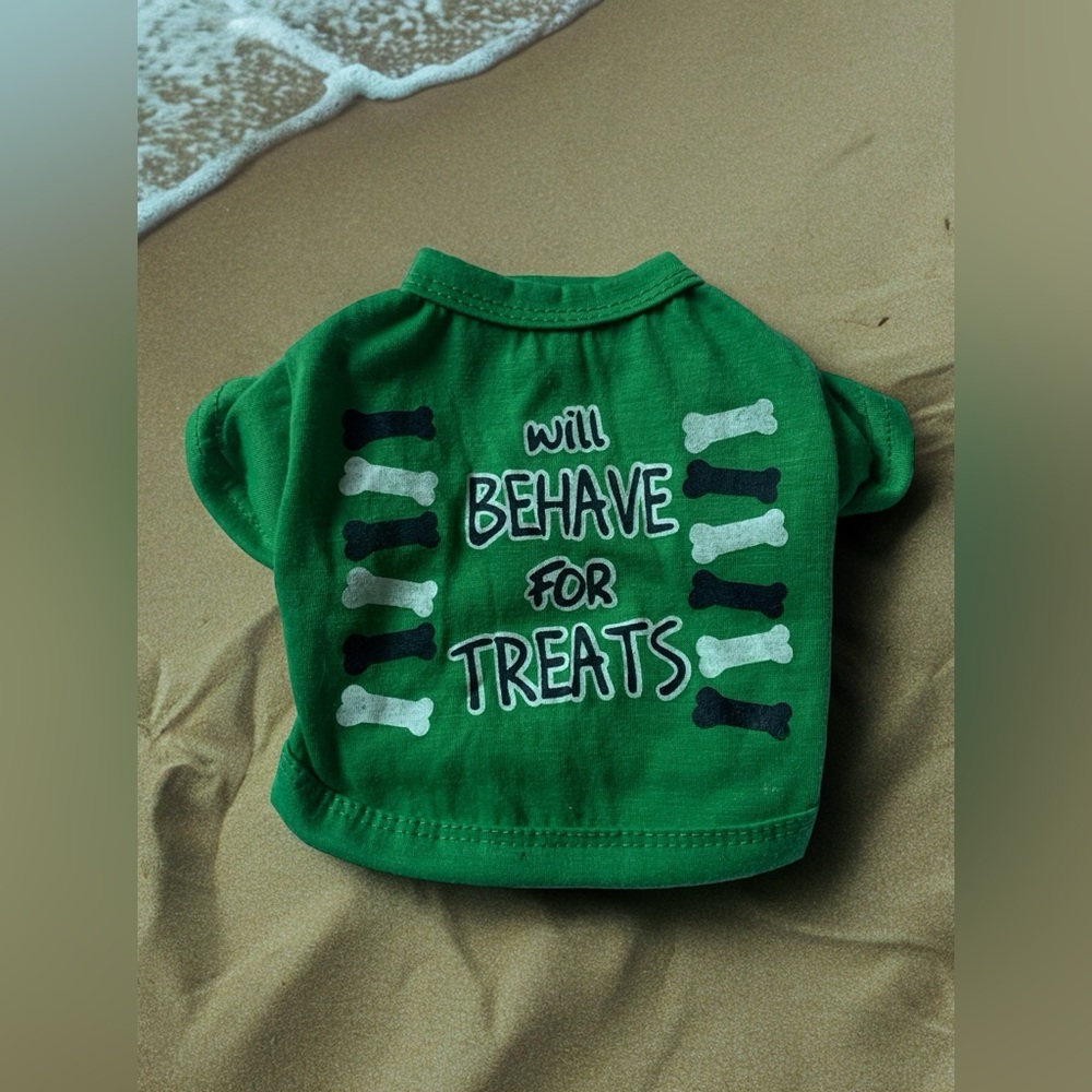Pet tee